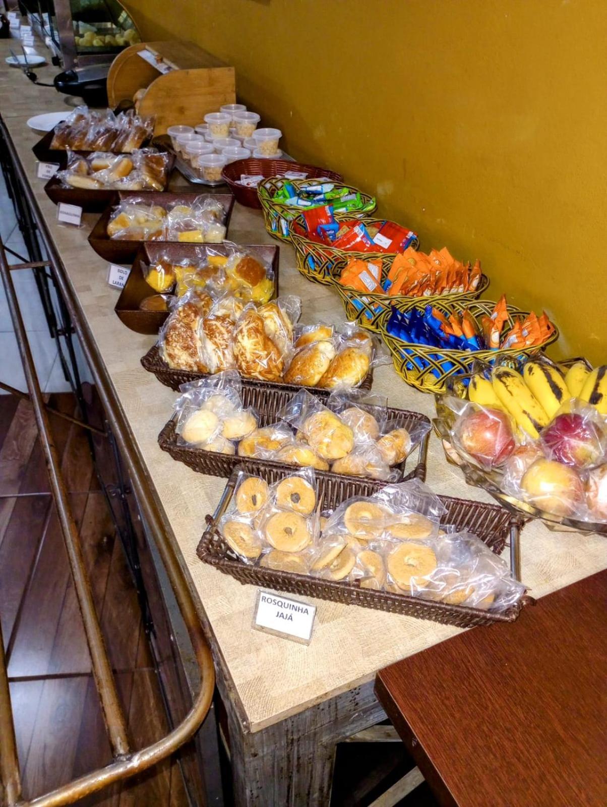 Calabreza Hotel E Restaurante Tres Coracoes Ngoại thất bức ảnh